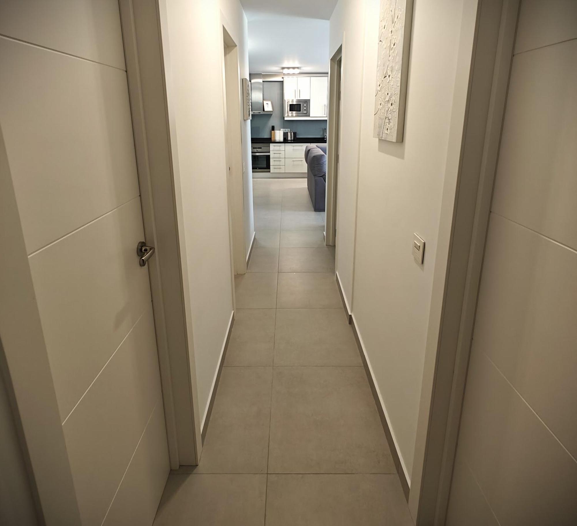 Sun Apartment - 3 Bedrooms, Priv Parking, Pool, Ac, Tv Channels, Fibre Net Лос Кристианос Экстерьер фото